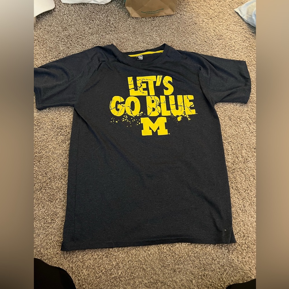 Michigan Wolverines top